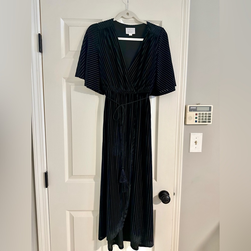 Lost + Wander Black Wrap Dress with V-Neck
